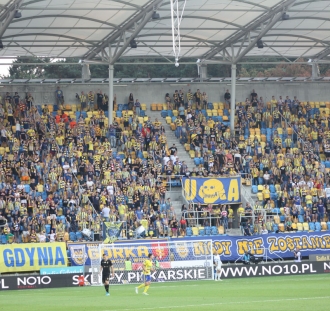 Arka Gdynia - Górnik Zabrze  (19)