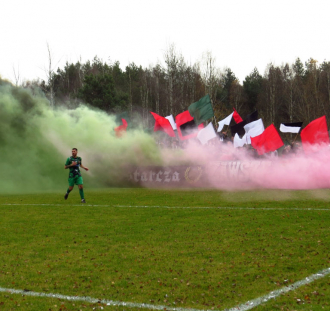 Czarni Starcza - Znicz Kłobuck (15)