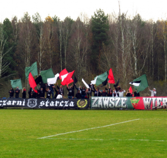 Czarni Starcza - Znicz Kłobuck (13)
