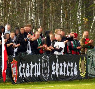 Czarni Starcza - Znicz Kłobuck (8)