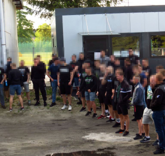 Glinik Gorlice - Unia Tarnów  (13)