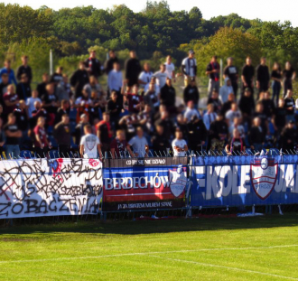Kolejarz Stróże - Grybovia Grybów (8)