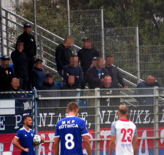 Kotwica Kołobrzeg - Gwardia Koszalin (24)