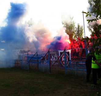 Lechia Dzierżoniów - Karkonosze Jelenia Góra  (17)