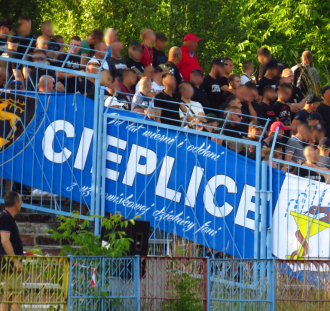 Lechia Dzierżoniów - Karkonosze Jelenia Góra  (4)