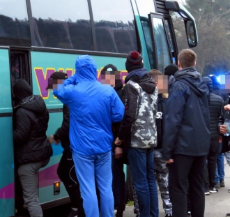 Piast Nowa Ruda - Polonia Świdnica (2)