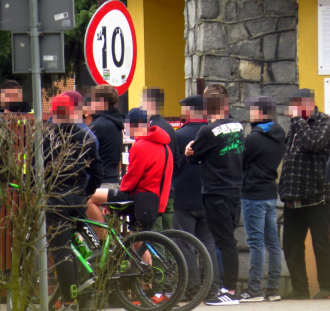 Warta Sieradz - Pogoń Zduńska Wola (16)