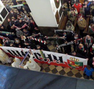 XIV Patriotyczna Pielgrzymka Kibiców na Jasną Górę (13)