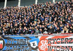Zawisza - Arka Gdynia (3)