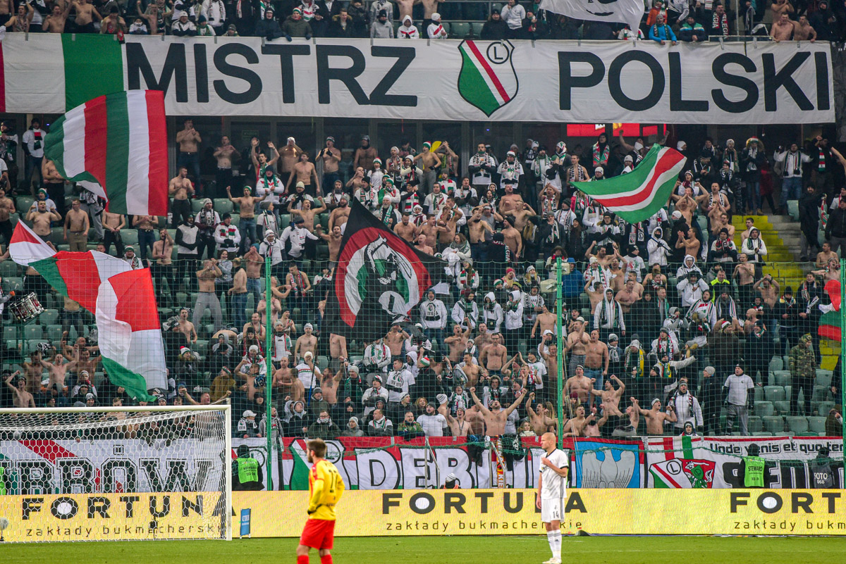 legia-korona-01