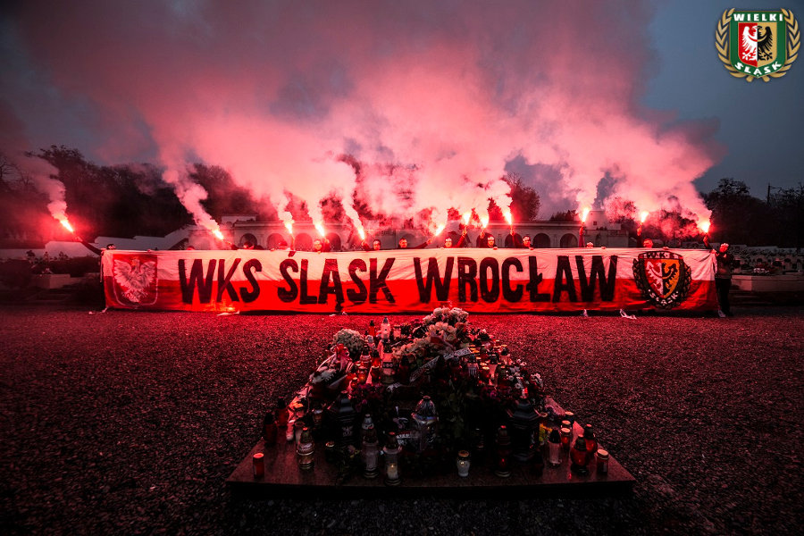 patriotyczna-wycieczka-kibicow-slaska-wroclaw-4