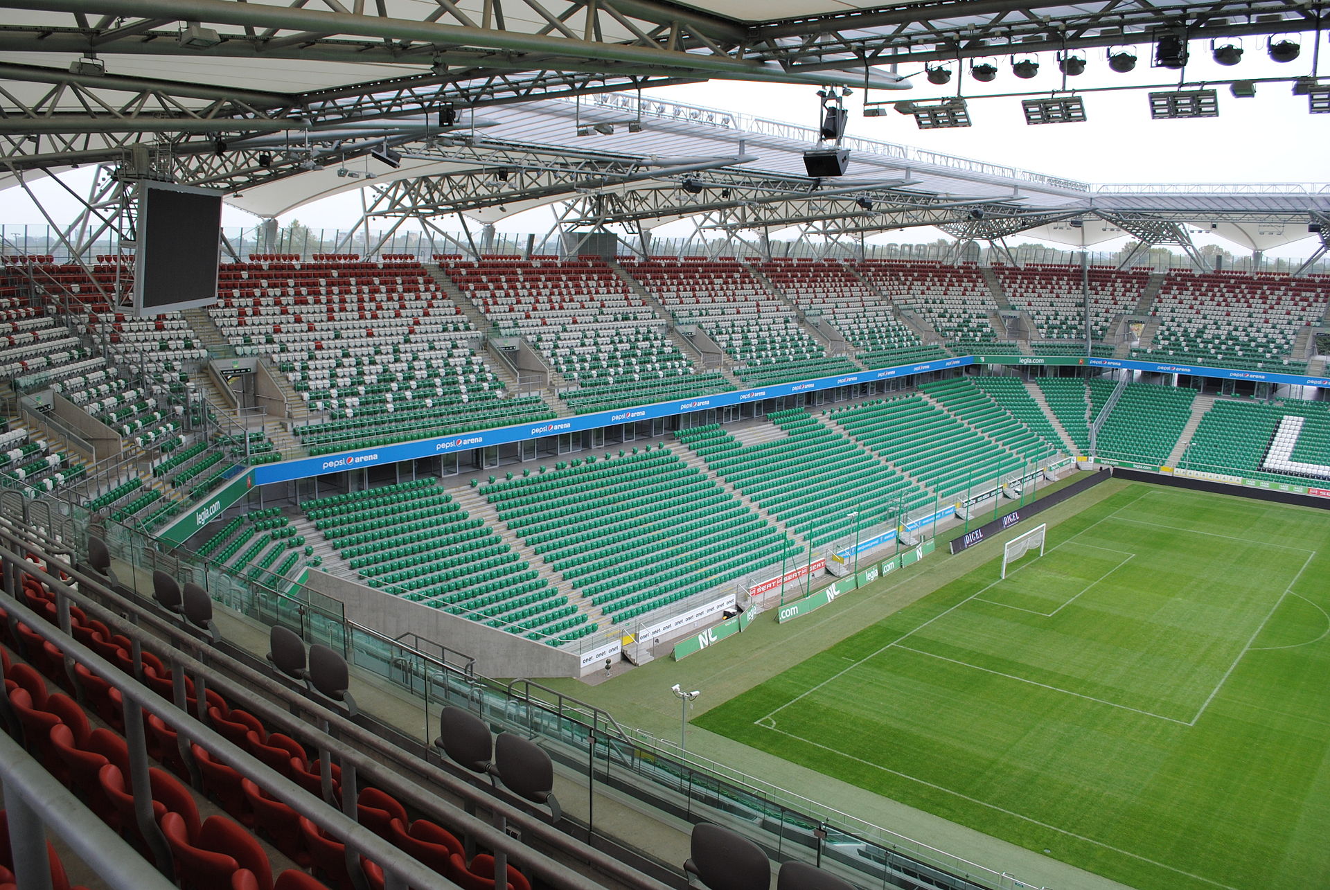 Stadion-Legii-Warszawa