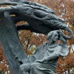 Syrenka i Chopin będą promowały Warszawę wśród kibiców