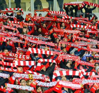 Widzewiacy nagłaśniają sytuację chorującej Mai