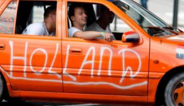 15 tys. kibiców świętowało zwycięstwo Oranje