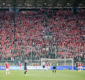 Znakomita atmosfera na trybunach i zwycięstwo Wisły w emocjonujących 197. derbach Krakowa