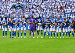 Lech Poznań utknął w Norwegii. Legia Warszawa nie przepuściła okazji do żartu