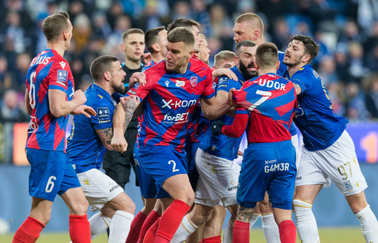 4 kolejki do końca sezonu – kto ma lepszy terminarz?