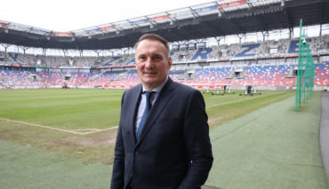 Adam Matysek Lukas Podolski kontrakt