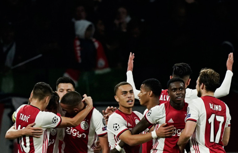 ajax amsterdam sklad