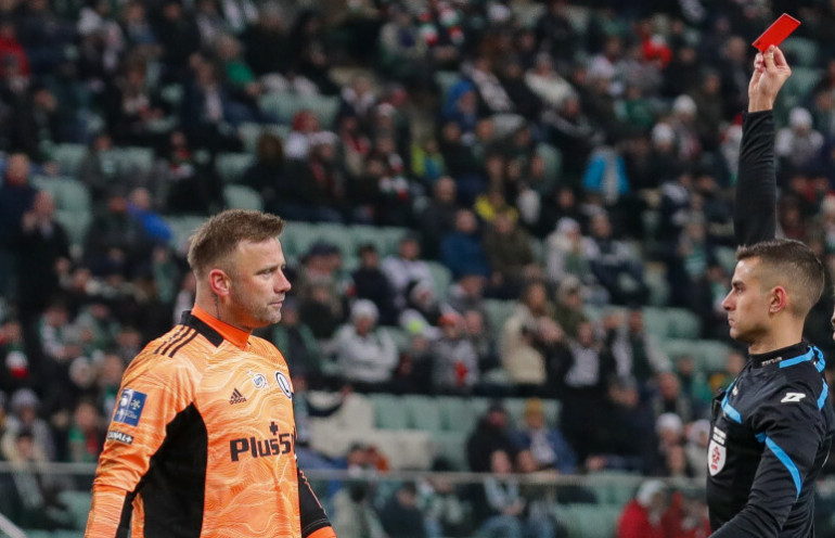 Artur Boruc zawieszony