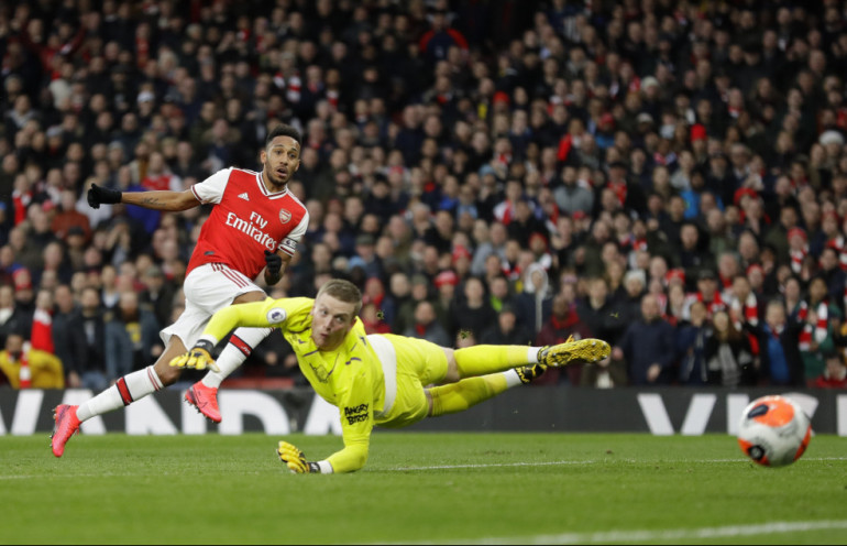 Aubameyang pickford