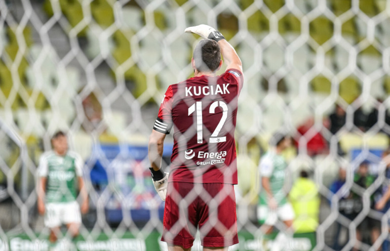 Bałagan w wersji gdańskiej, czyli Lechia na dnie bez trenera i nowego właściciela