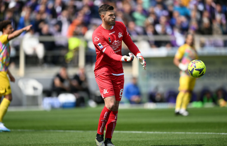 Bartłomiej Drągowski transfer