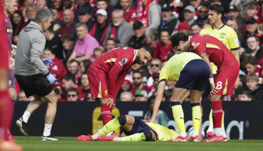 bednarek kontuzja liverpool