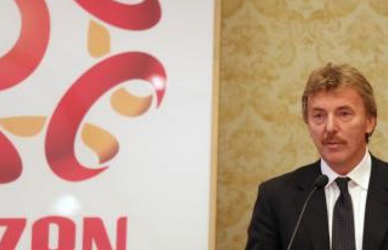 Boniek uspokaja - kibice będą na finale