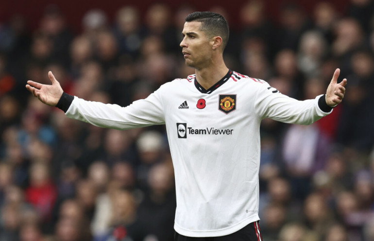 Cristiano Ronaldo uderza w Manchester United