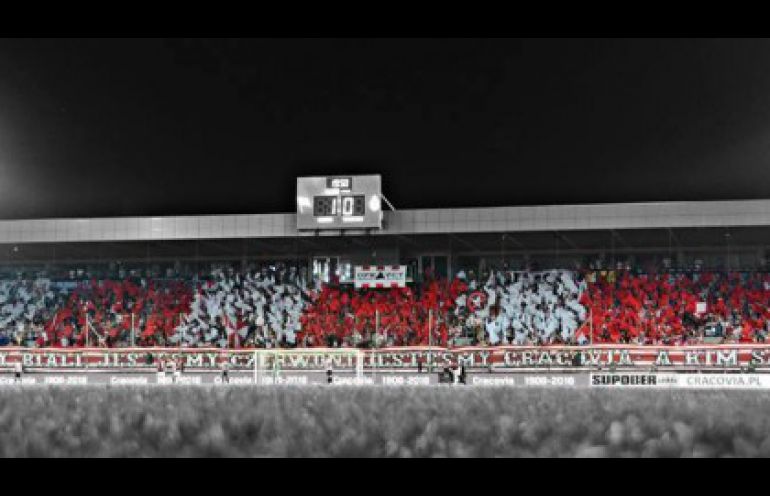 Derby Krakowa: zakłócona minuta ciszy
