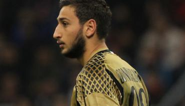 Donnarumma obrzucony dolarami