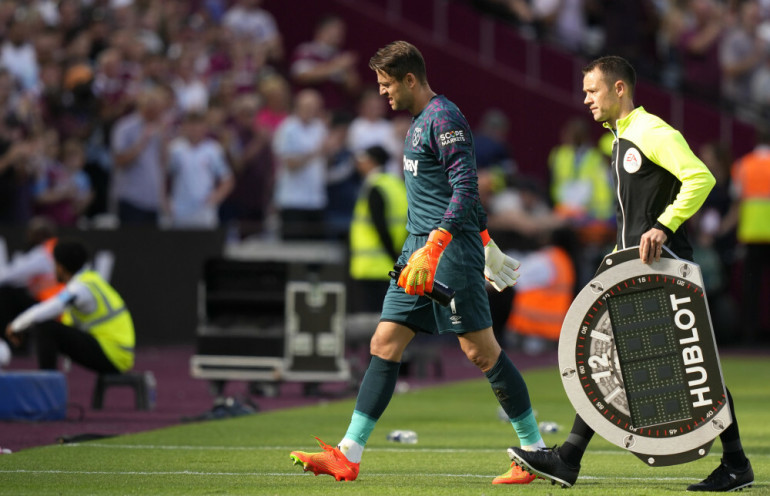 fabianski haaland kontuzja