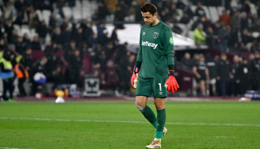 fabianski west ham koniec