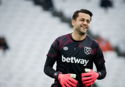 Fabiański blisko zostania legendą Premier League!