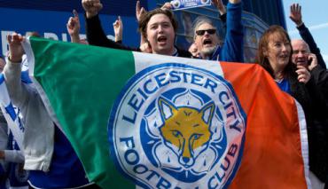 Fani Leicester City przyjechali pod stadion karawanem
