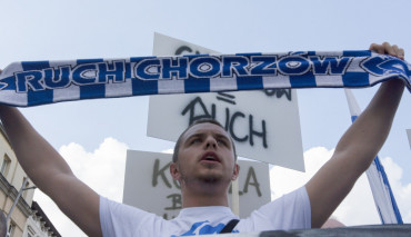 Fani Ruchu wspierają klub finansowo