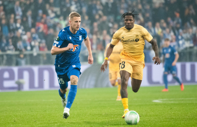 Filip Szymczak Barry Douglas Filip Dagerstal kontrakt