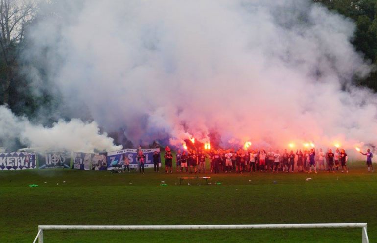 foto. Unia Oświęcim Kibice