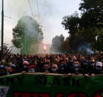 Spotkanie dwóch GKS-ów na trasie