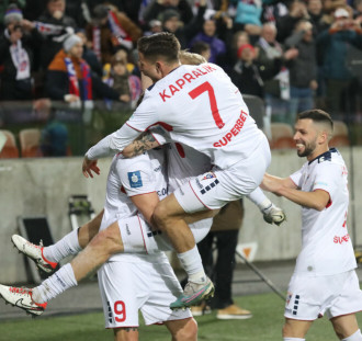 Górnik nadal nie zapłacił piłkarzom