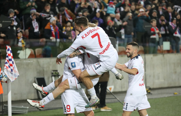 górnik zabrze zespół pieniądze