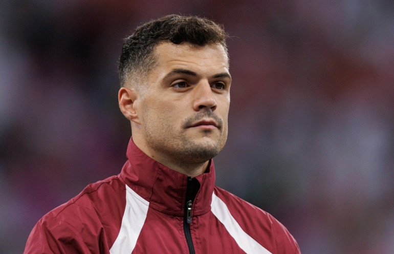 granit xhaka podczas meczu kadry przeciwko Polsce