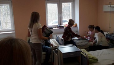 Grupa fanów Legii odwiedziła szpital w Dziekanowie Leśnym