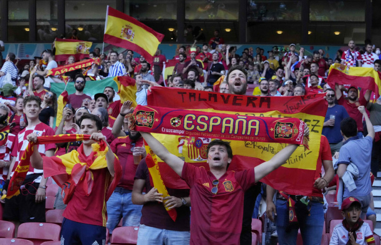 hiszpania chorwacja kibice euro2020