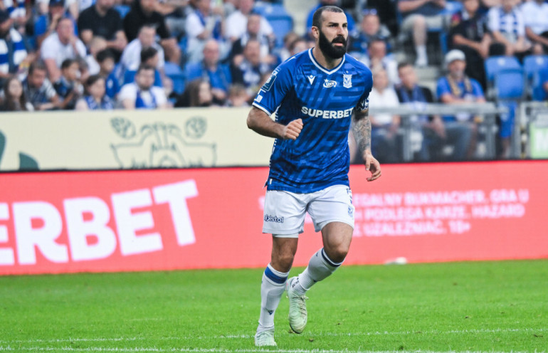 ishak w meczu z górnikiem zabrze