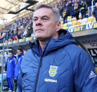 Trener Jacek Zieliński zostanie w Arce Gdynia na kolejny sezon