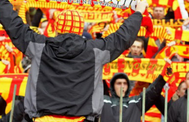 Jagiellonia zakłada się z kibicami o tańsze bilety