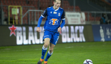 jakub kaminski lech wolfsburg